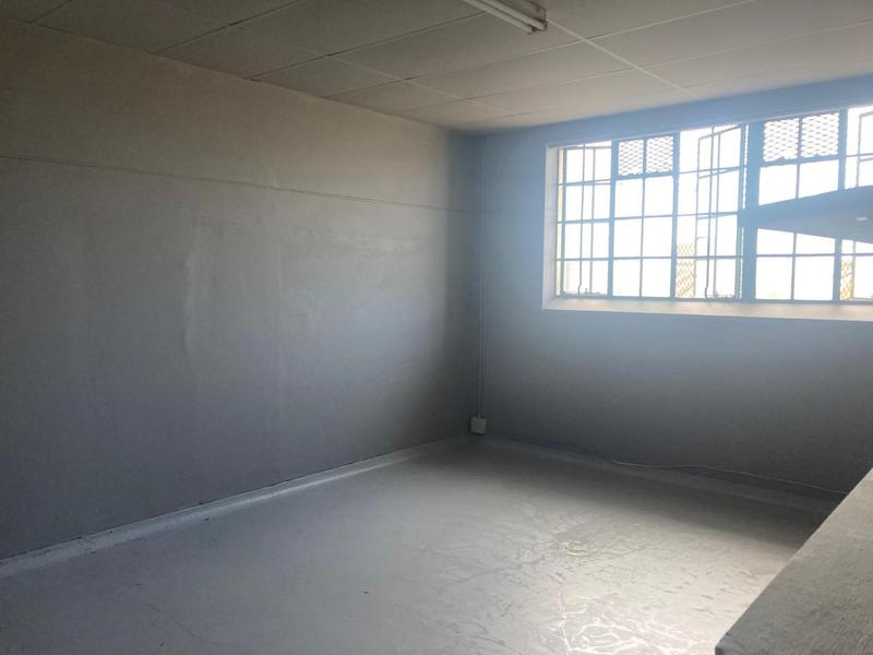 To Let Commercial Property for Rent in Sidwell Eastern Cape